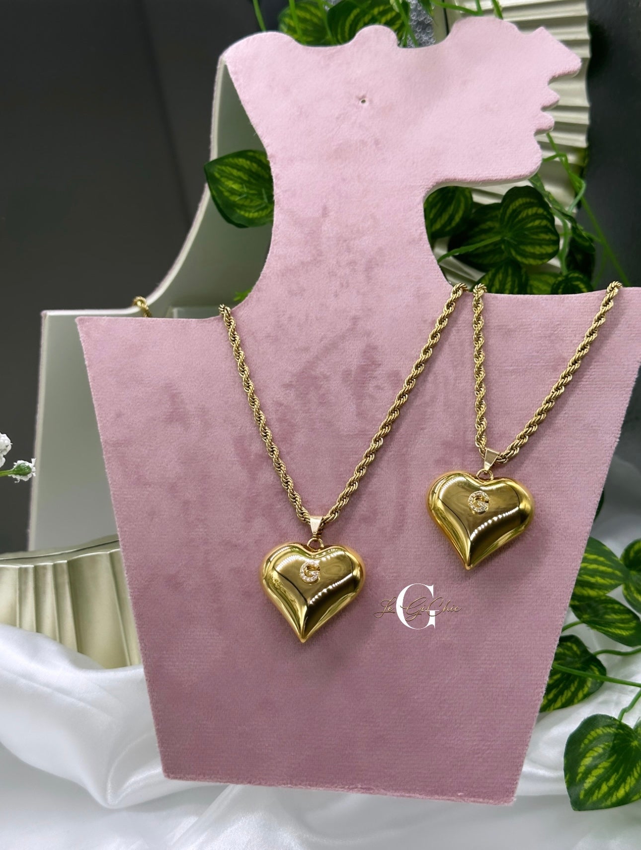 Collana “Eros con lettera zirconata”