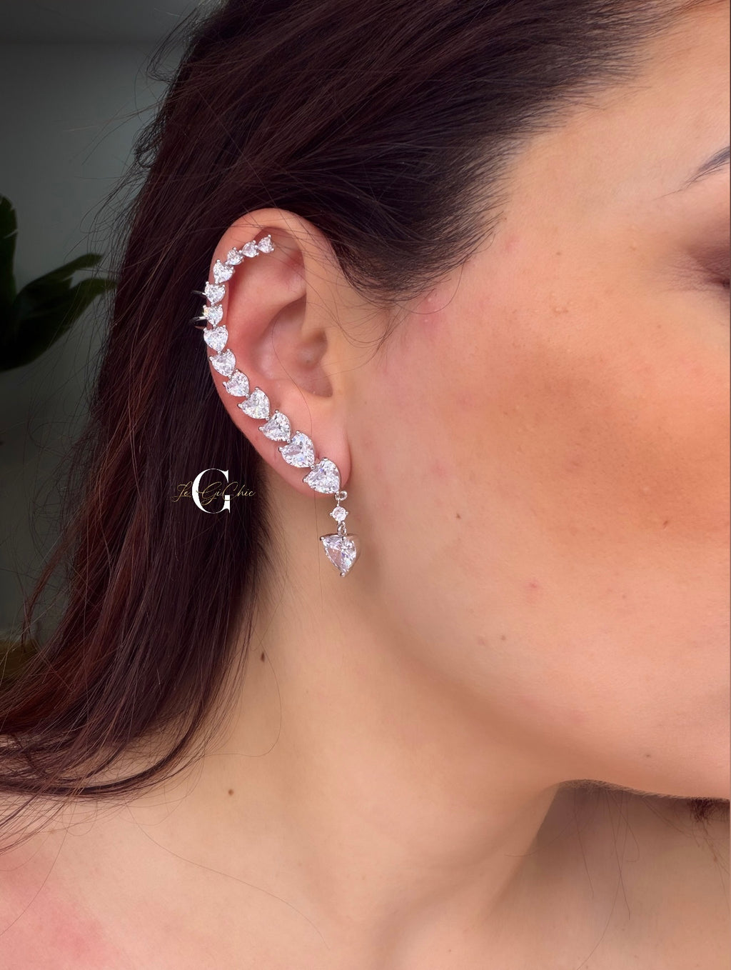 Orecchino ad ear cuff “Cuori luxury”
