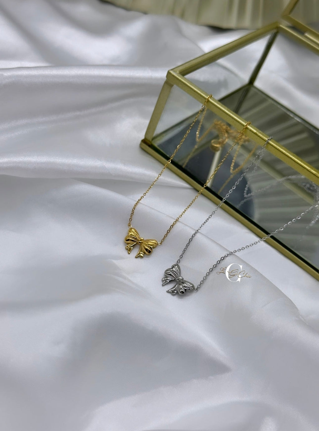 Collana “Fiocco”