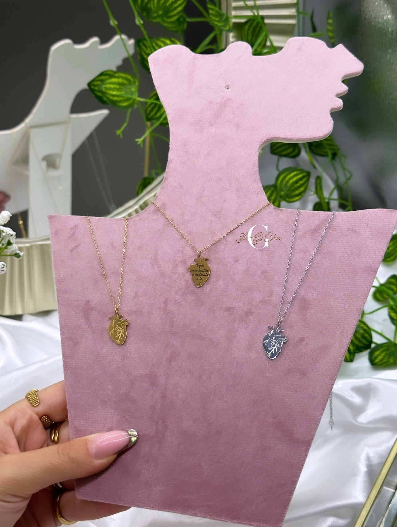 Collana “Cuore anatomico”