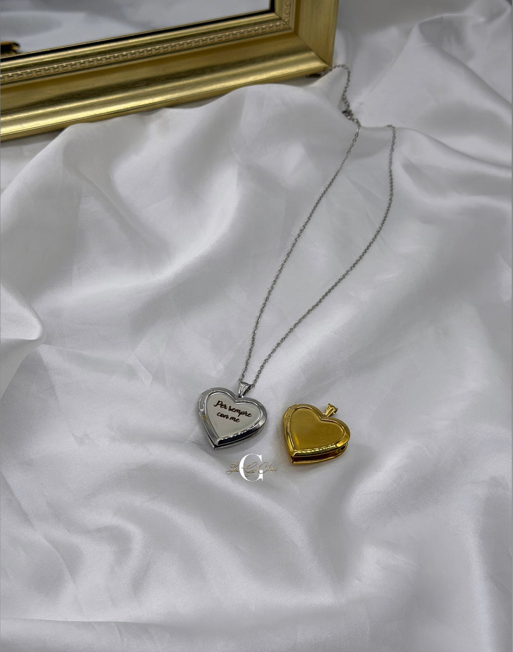Collana “Cuore liscio apribile con incisione”