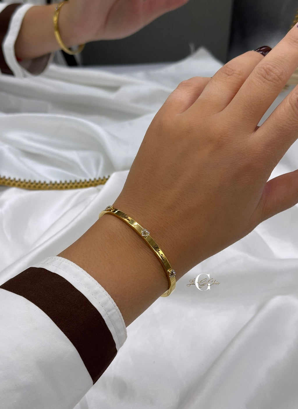 Bracciale “rigido con 3 cuori”