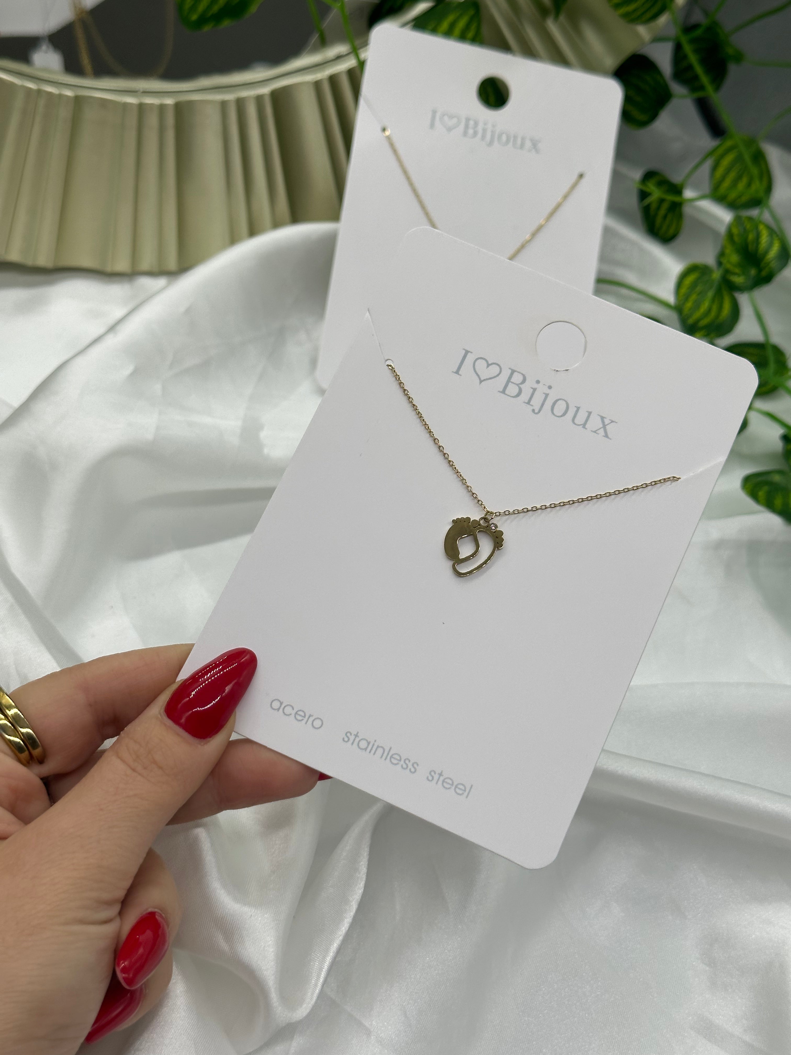 Collana “Piedini”