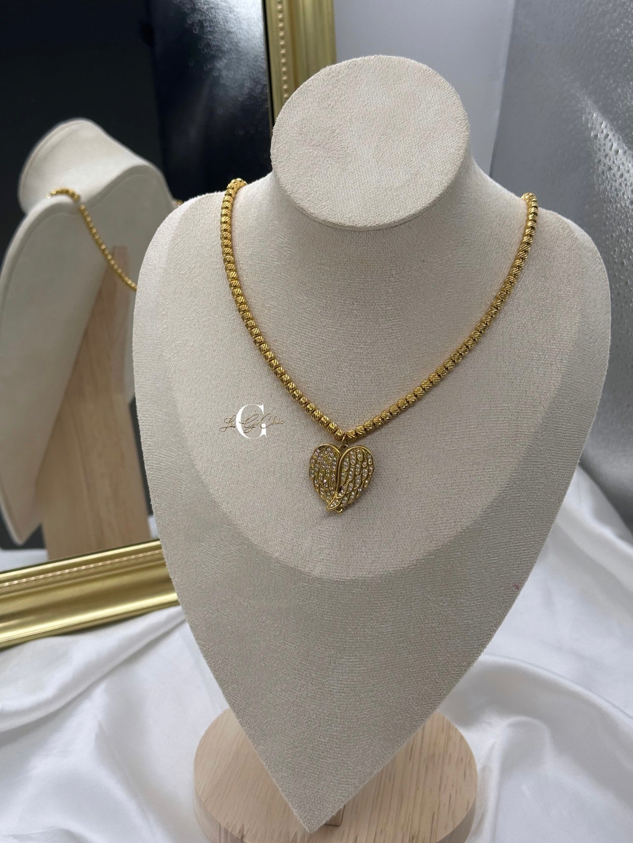 Collana “Cuore con ali d’angelo” FOTO