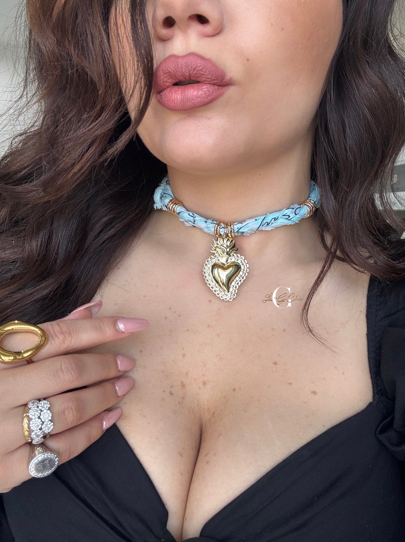 Collana “Bandana Sacris”