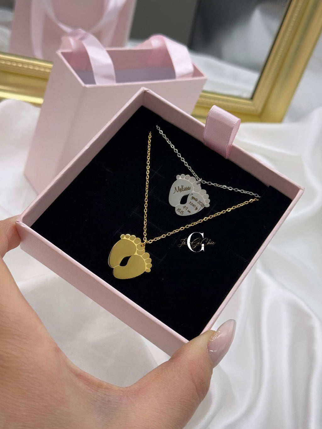 Collana “Piedini”