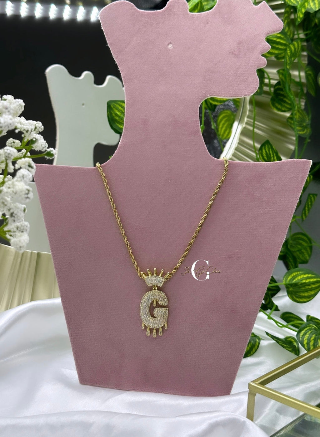 Collana “THE CROWN”